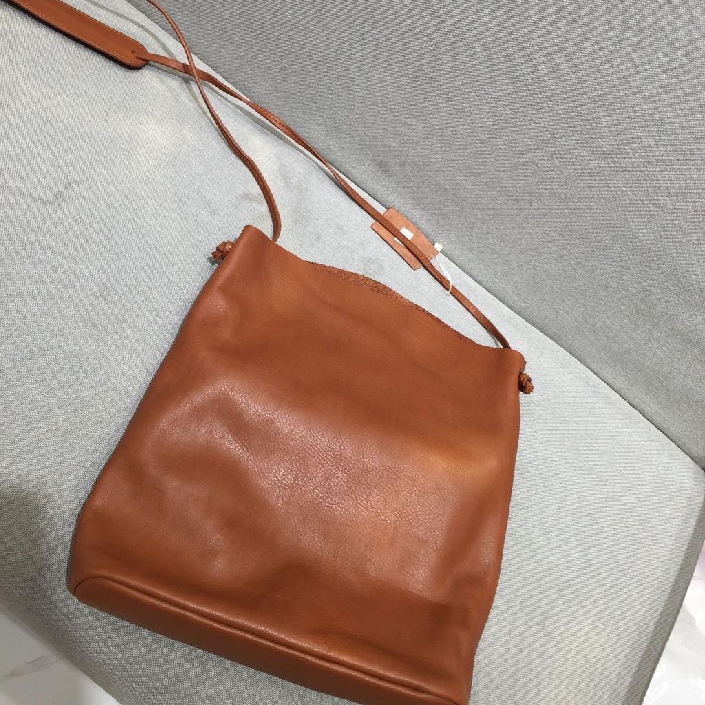 DANDT文藝真皮包復古真皮頭層牛皮自然紋路手工森系服裝配飾女式單肩包斜挎包女款(23 JUN CAR)文藝真皮包