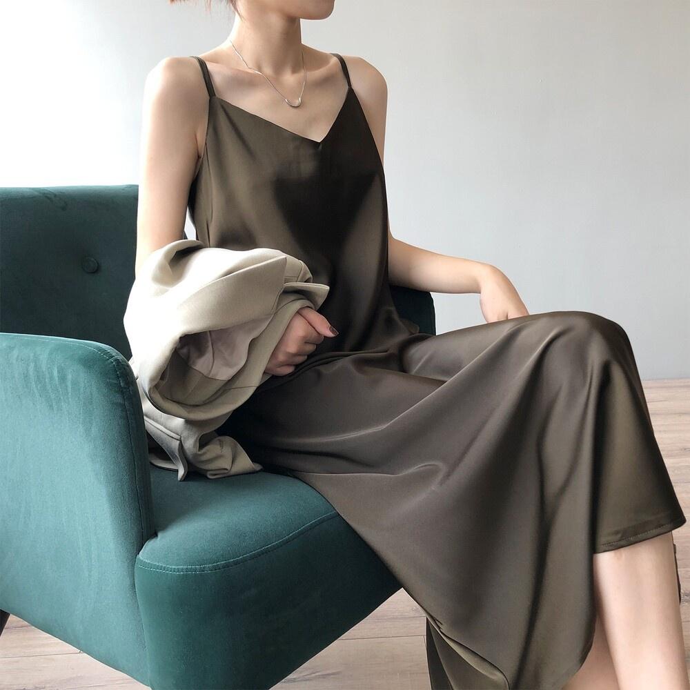 連身裙DANDT時尚緞面氣質內搭打底吊帶洋裝（23 APR DOU）同風格請在賣場搜尋-歐美服飾