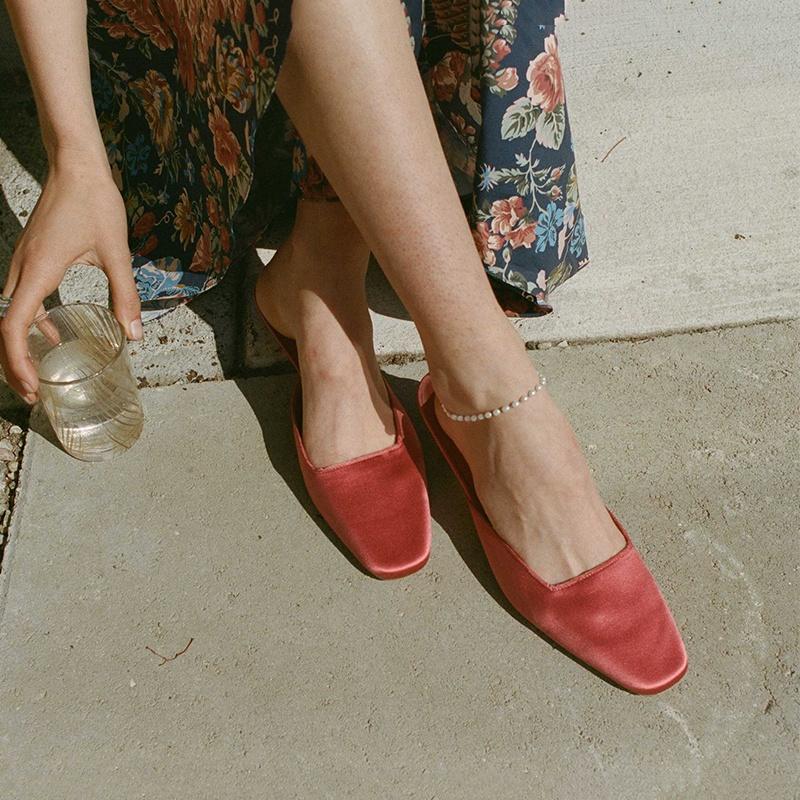 DANDT 復古絲絨穆勒鞋小貓跟尖頭涼鞋拖鞋細跟高跟包頭半拖涼拖鞋女外穿(23 JUL TA NIN)歐美女鞋