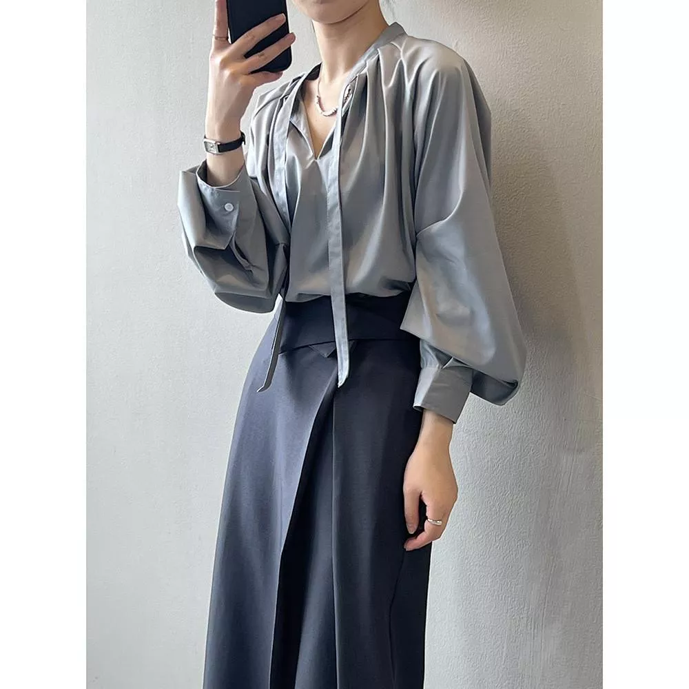 DANDT法式氣質V領襯衫女 春季新款時尚休閒繫帶別緻上衣80911(25 FEB Ian) 歐美服飾