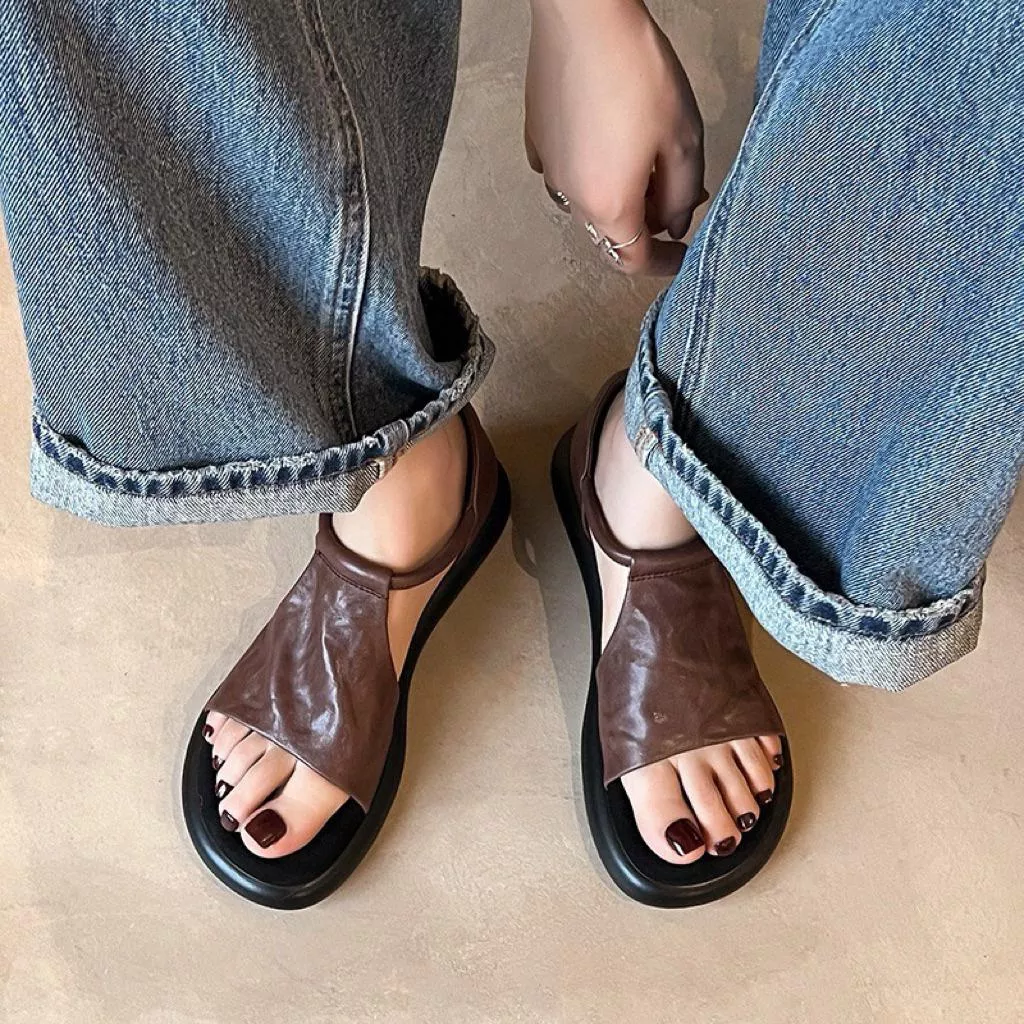 真皮涼鞋DANDT時尚水洗牛皮包覆挖空平底涼鞋（25 JUN LON)同風格請在賣場搜尋-歐美女鞋