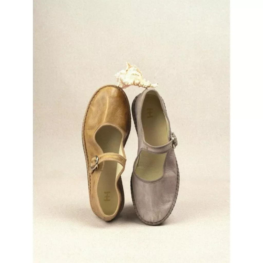 真皮休閒鞋DANDT時尚植鞣羊皮手工做舊一字帶平底鞋（25 OCT TA)同風格請在賣場搜尋-歐美休閒鞋