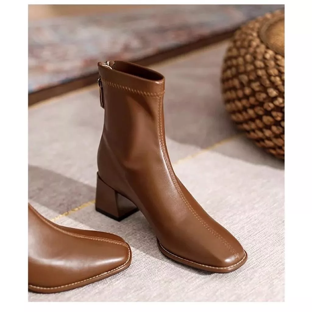 真皮短靴DANDT時尚軟牛皮粗跟方頭後拉鍊短靴（25 OCT TA)同風格請在賣場搜尋-歐美休閒鞋