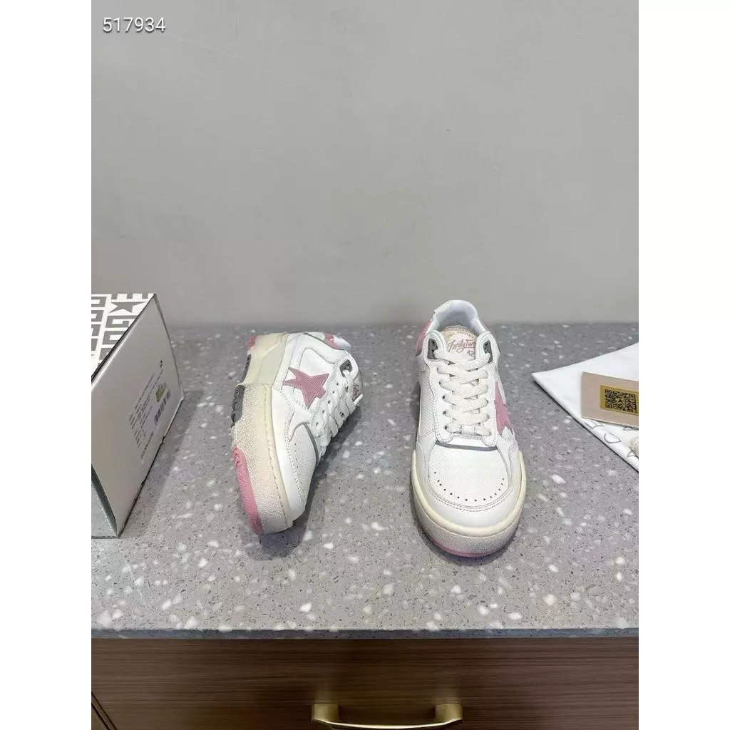 真皮板鞋DANDT時尚牛皮復古五角星沖孔休閒板鞋（25 JUL AUG)同風格請在賣場搜尋-外銷女鞋