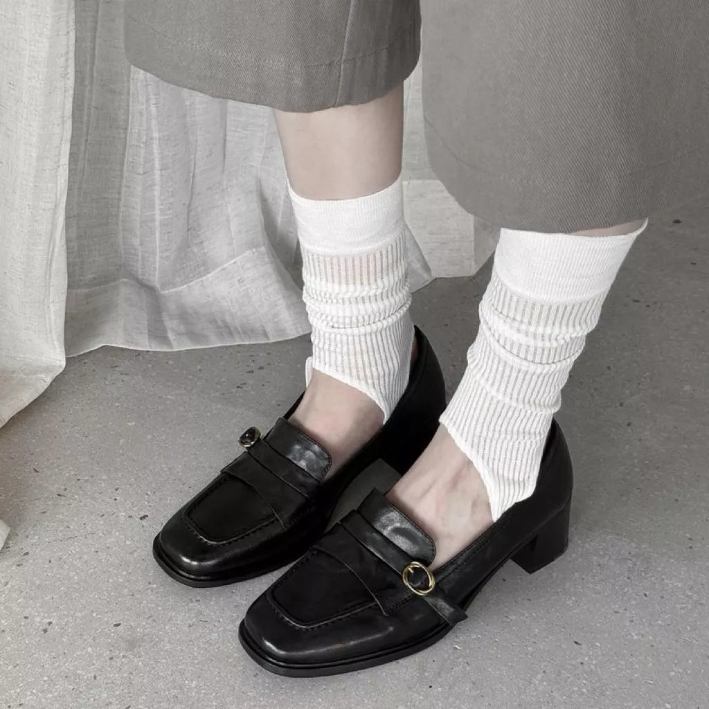 真皮跟鞋DANDT時尚油臘牛皮英倫釦帶學院粗跟鞋（25 SEP LON)同風格請在賣場搜尋-歐美女鞋
