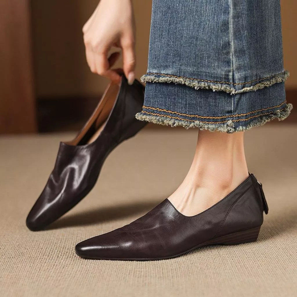 真皮樂福鞋DANDT時尚牛皮復古皺褶後拉鏈單鞋（26 FEB LON)同風格請在賣場搜尋-歐美女鞋