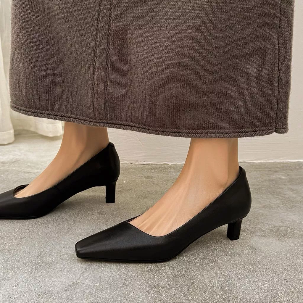 真皮跟鞋DANDT時尚牛皮方頭晚宴正裝跟鞋（26 FEB LON)同風格請在賣場搜尋-歐美女鞋