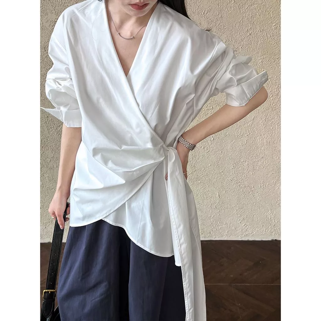 DANDT 秋季韓系不規則收腰綁帶襯衫女休閒小衆設計一片式上衣3563(26 MAR LUC)