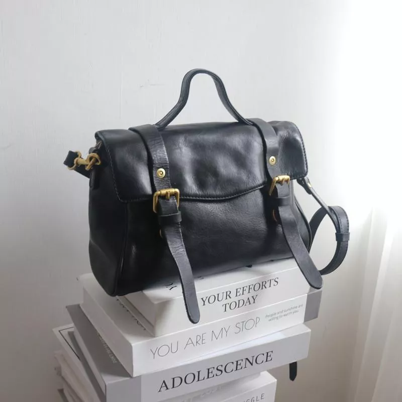 DANDT 質感巨彈！用用會爆漿！洗水植鞣頭層牛皮英倫通勤郵差包復古時尚(23 JULY THU) 歐美包款