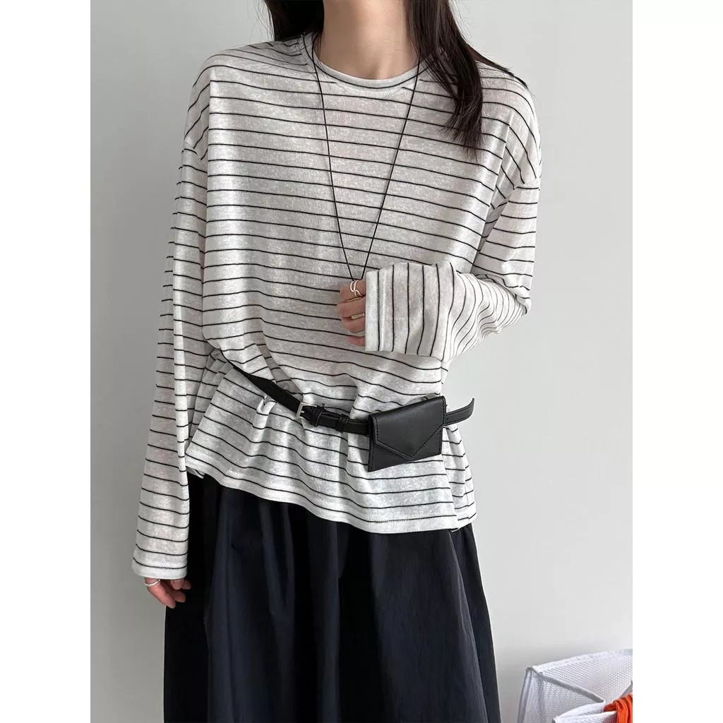DANDT 簡約慵懶風細條紋圓領寬鬆上衣女2026春季通勤長袖T恤21030(26 MAR LUC)