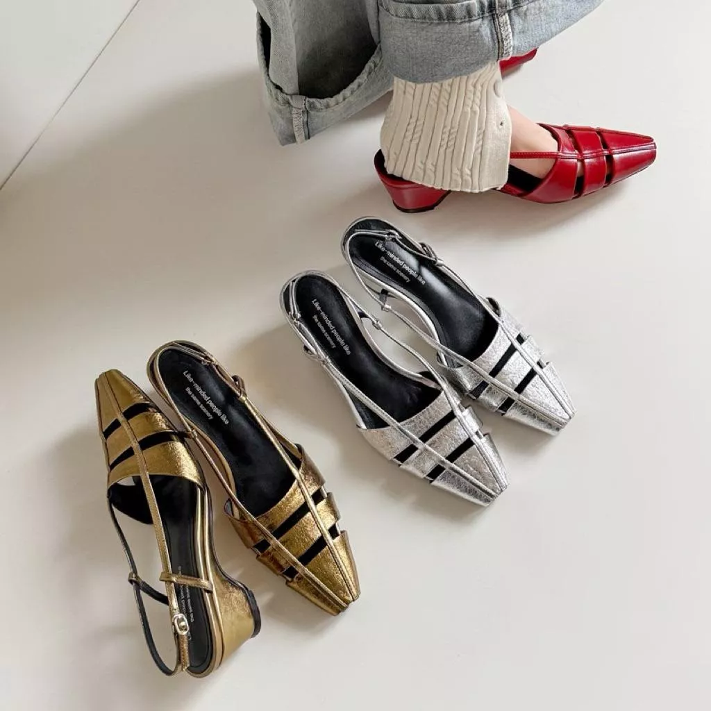 真皮跟鞋DANDT時尚牛皮鏤空包覆低跟涼鞋（26 FEB BHS)同風格請在賣場搜尋-歐美女鞋