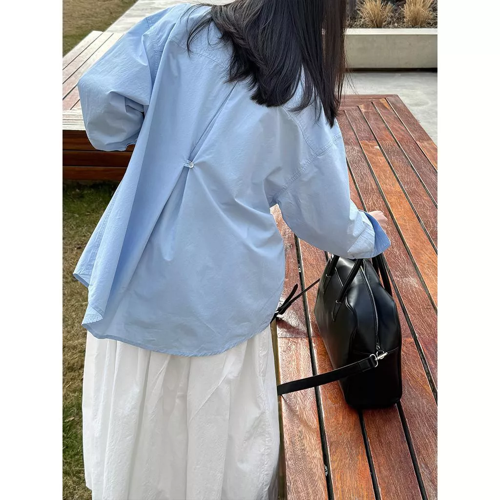 DANDT 極簡高級感設計寬鬆長袖襯衫女2026春後背鈕釦收腰上衣8530(26 MAR LUC)