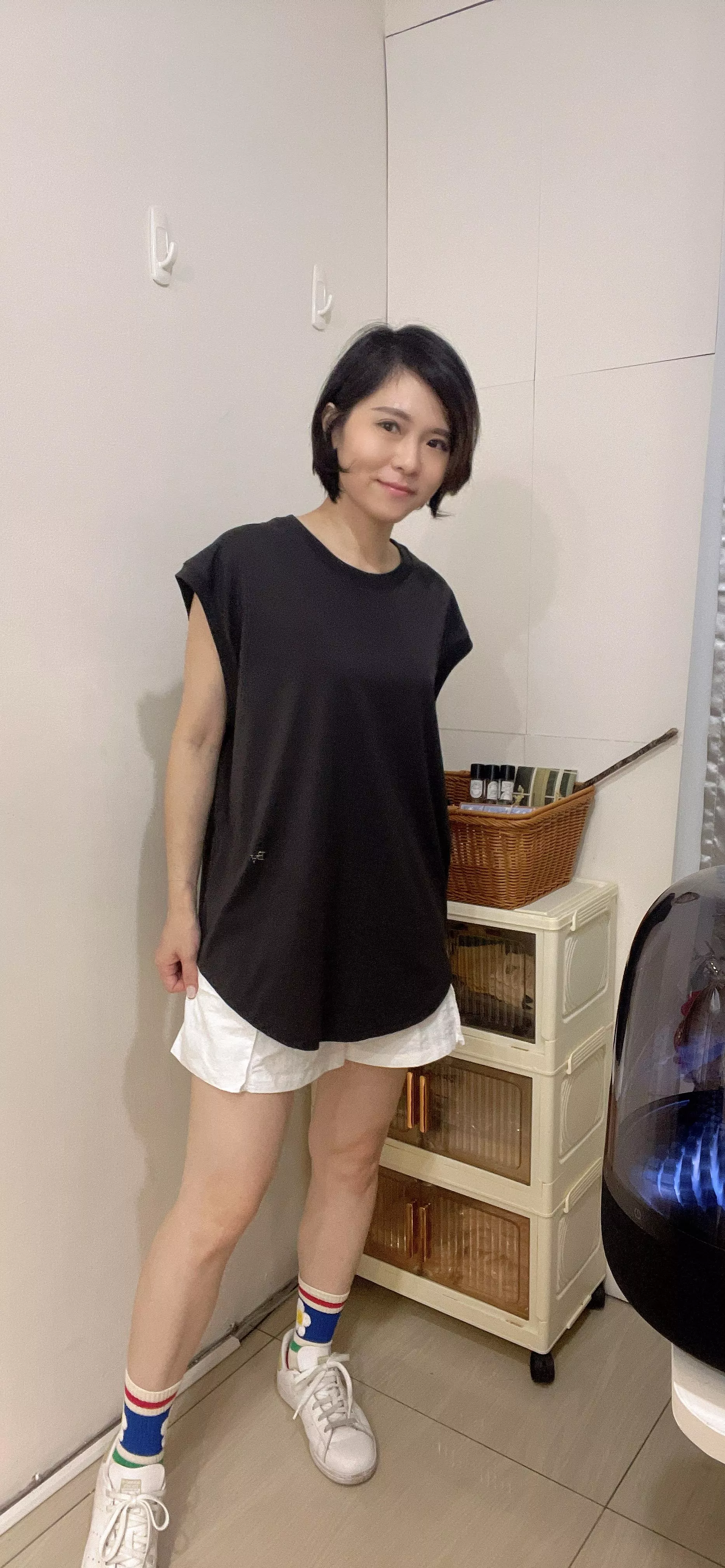 落肩背心