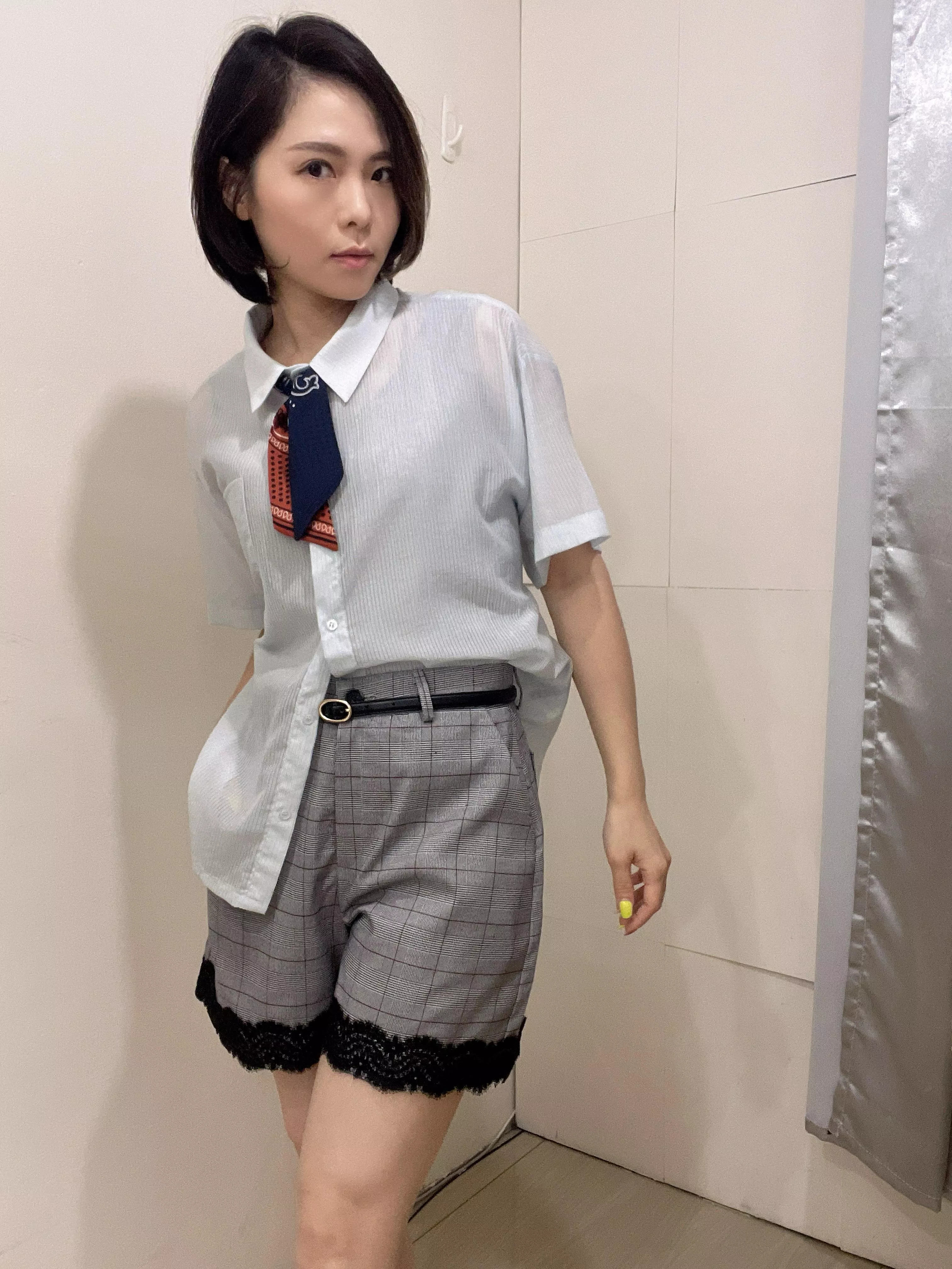 格紋蕾絲拼接西褲