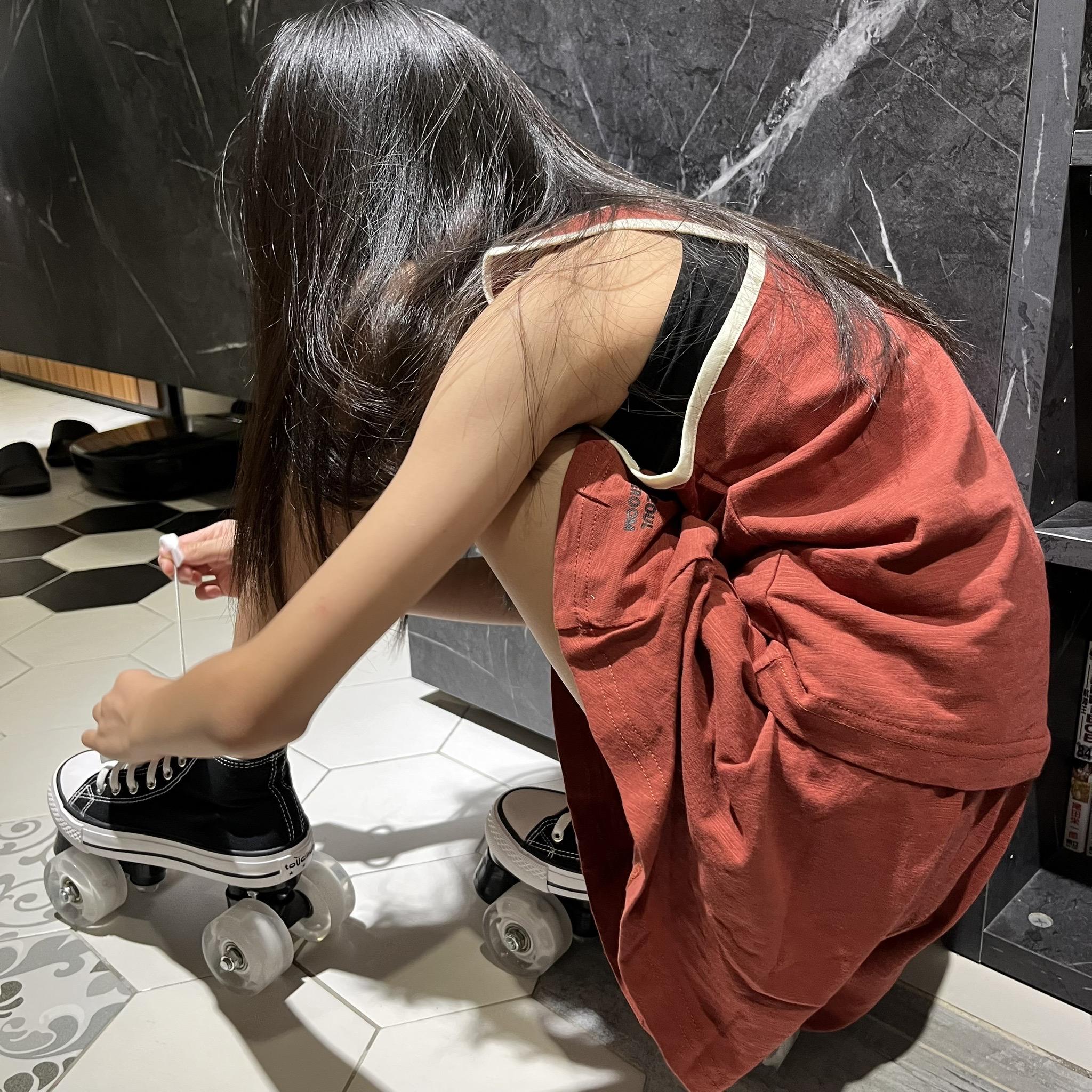 ＂現貨＂滾白邊休閒背心套裝