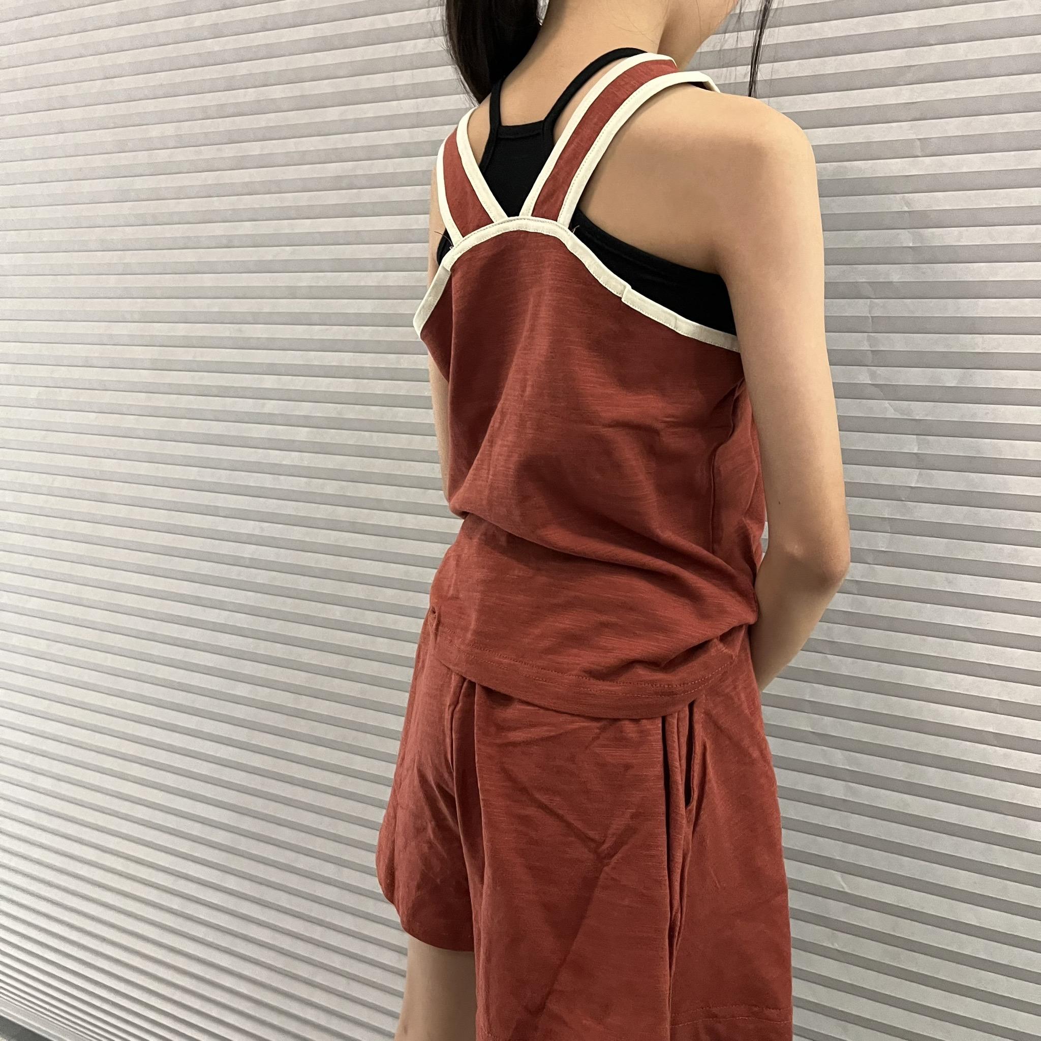 ＂現貨＂滾白邊休閒背心套裝