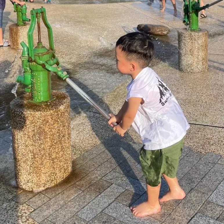 ＂現貨＂outdoor山峰無袖上衣