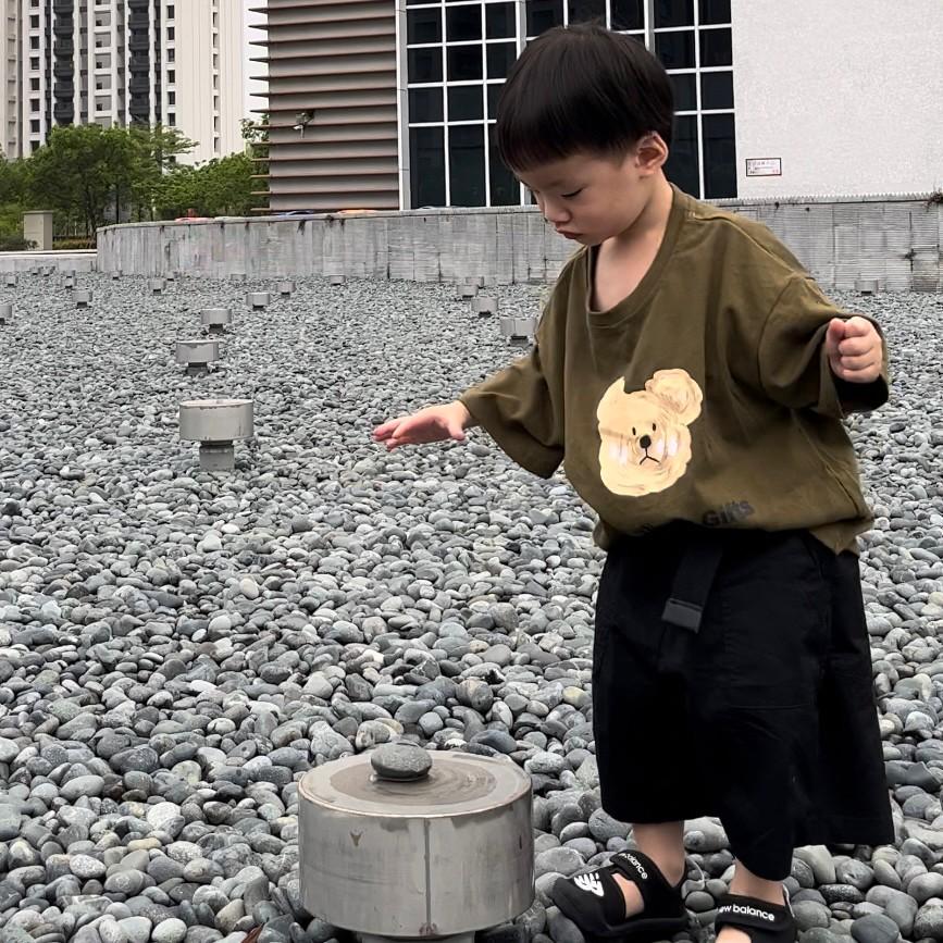 ＂現貨＂可愛小熊上衣