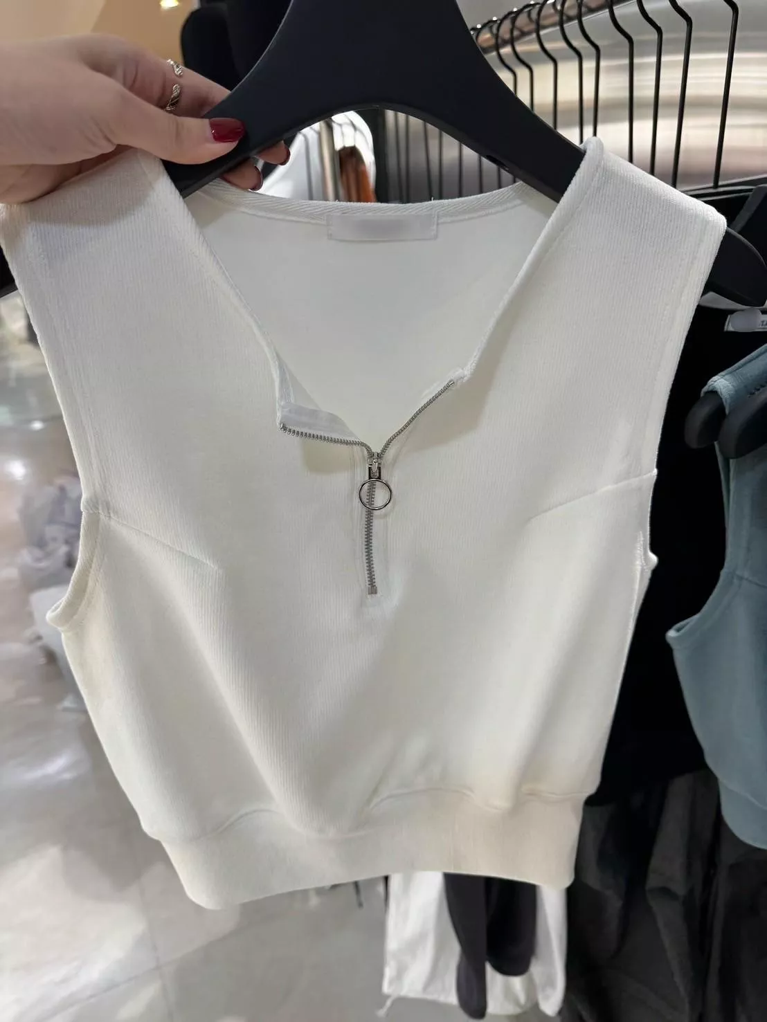 無領造型拉鍊背心上衣 黑 白 淺藍