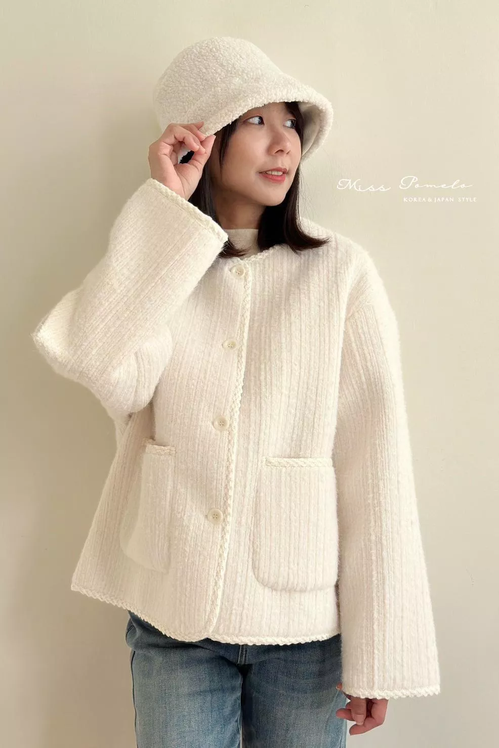 絕版孤品｜溫暖好質感。韓國經典麻花滾邊小香風毛料寬鬆保暖短版繭型外套