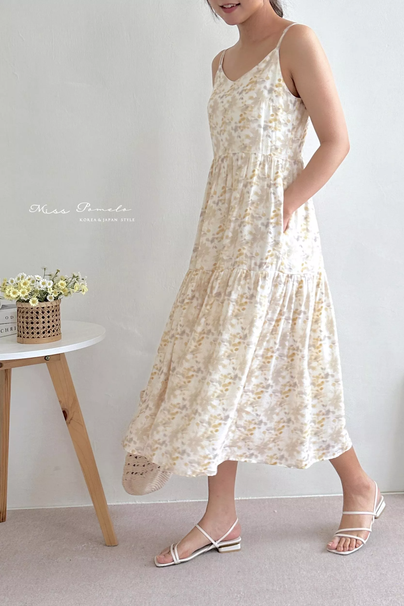 絕版孤品｜度假氛圍。法式暈染感花卉吊帶裙