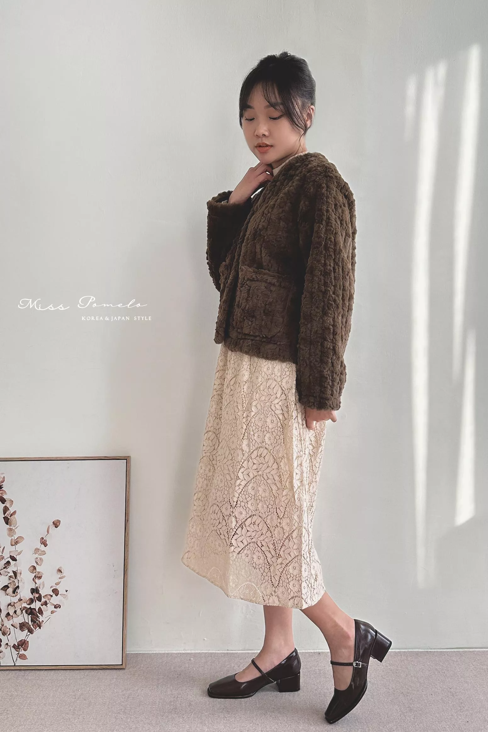 絕版孤品｜精緻小香風。韓系高級感V領口袋短版外套