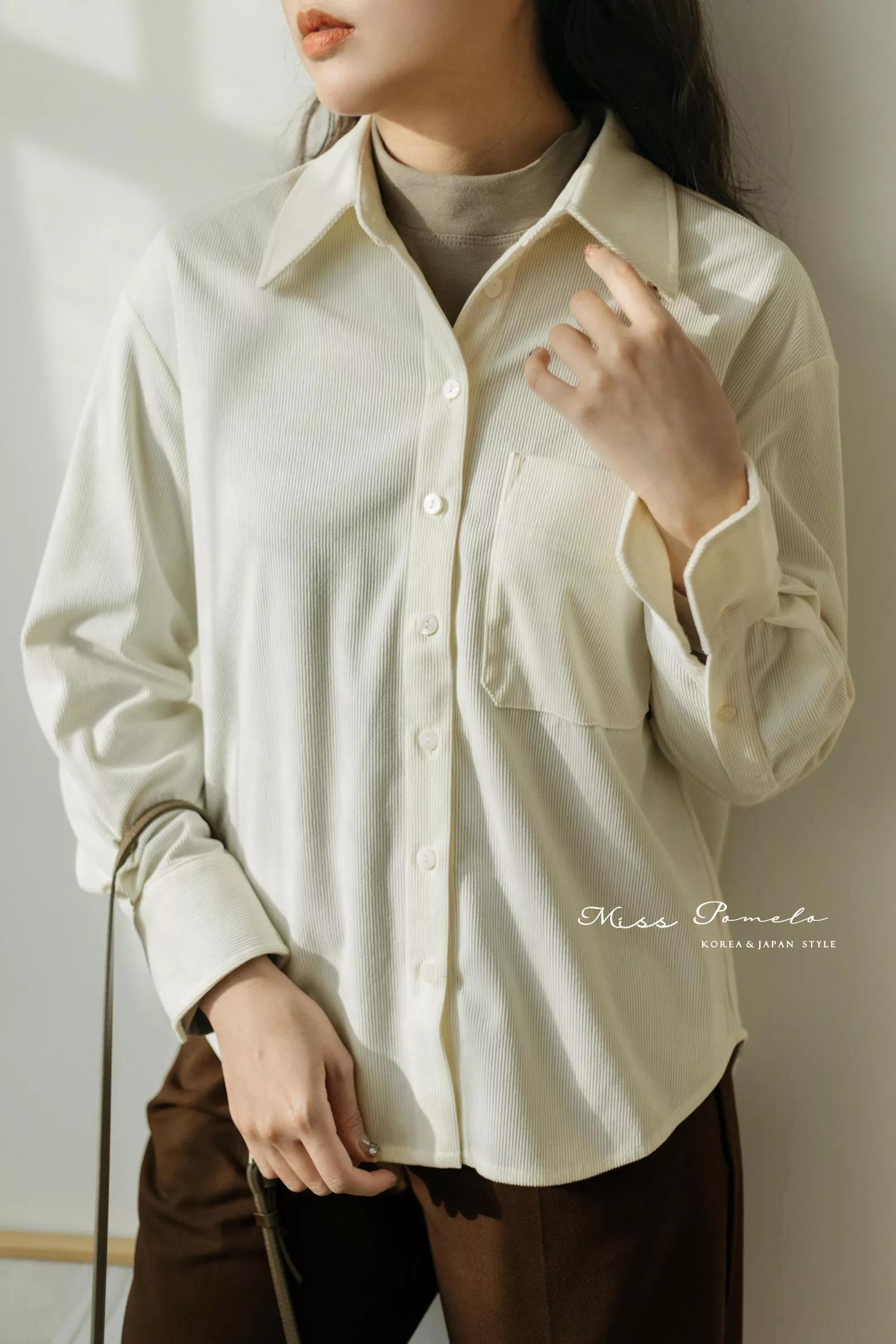 燈芯絨長袖襯衫｜冬日序章。日系復古文青翻領口袋長袖襯衫