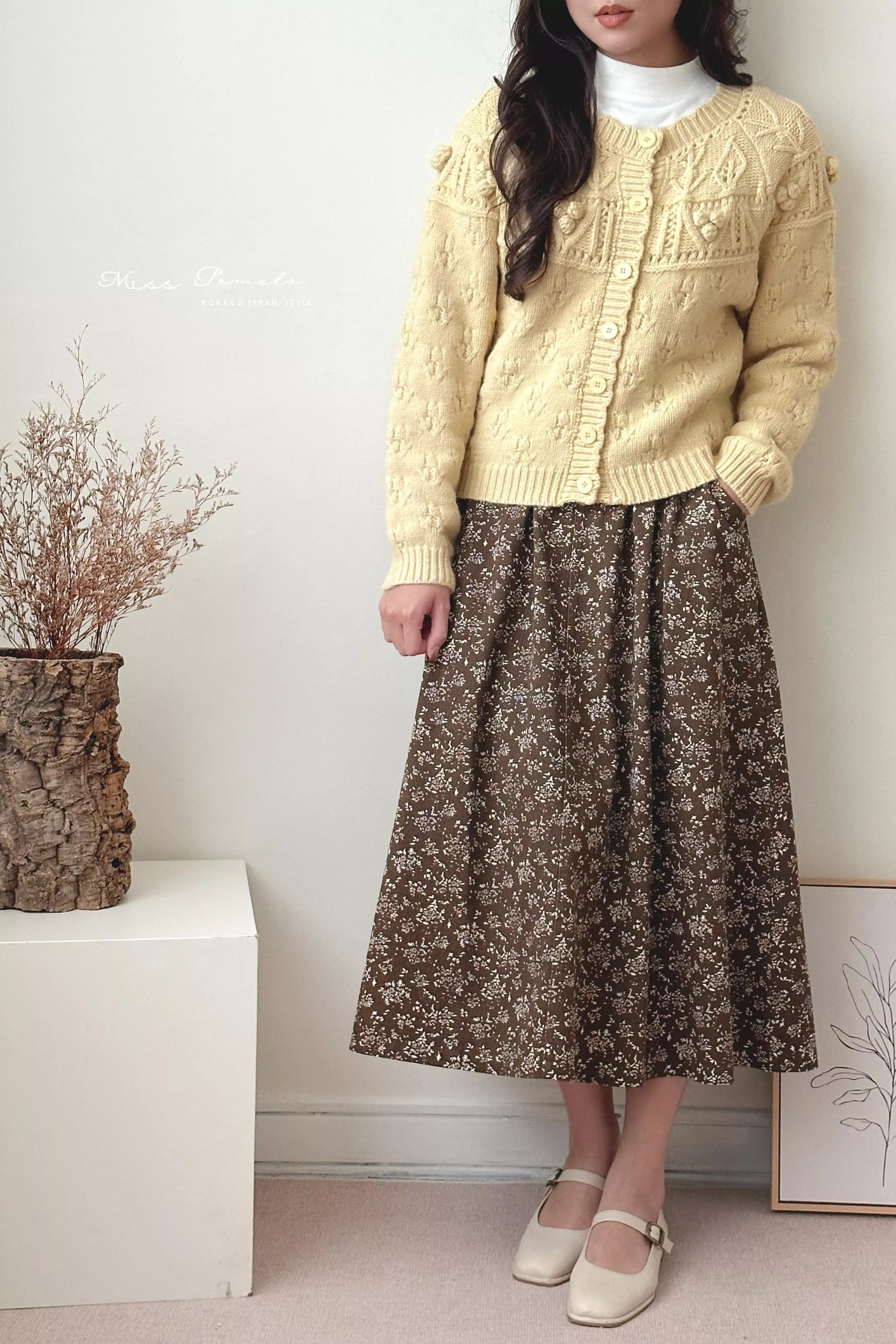 毛衣外套｜森林果園。日系復古溫暖手工立體球球鏤空編織針織外套