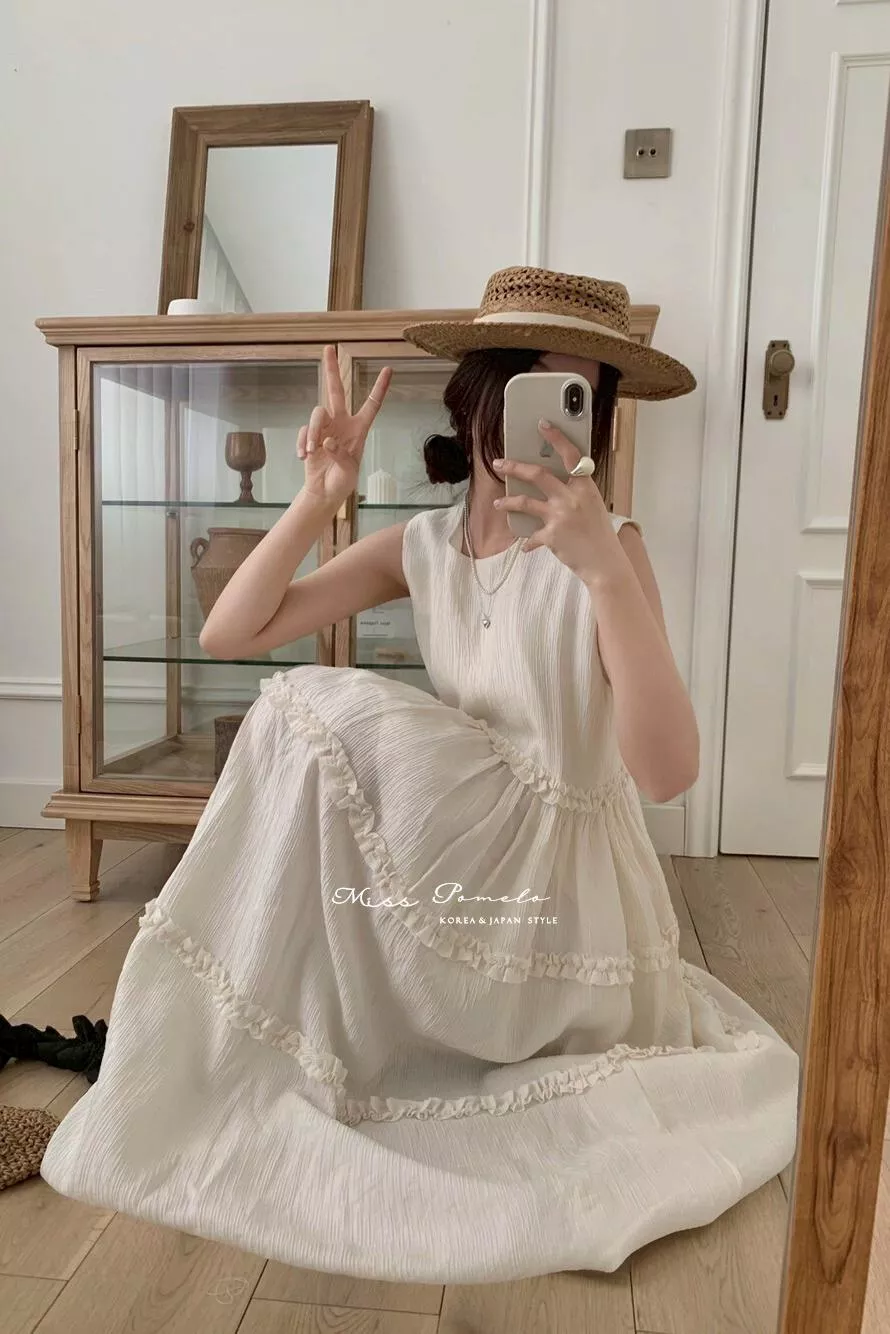 直條肌理感背心裙｜溫柔日常。日系復古荷葉邊後綁帶寬鬆蛋糕裙。娃娃裙