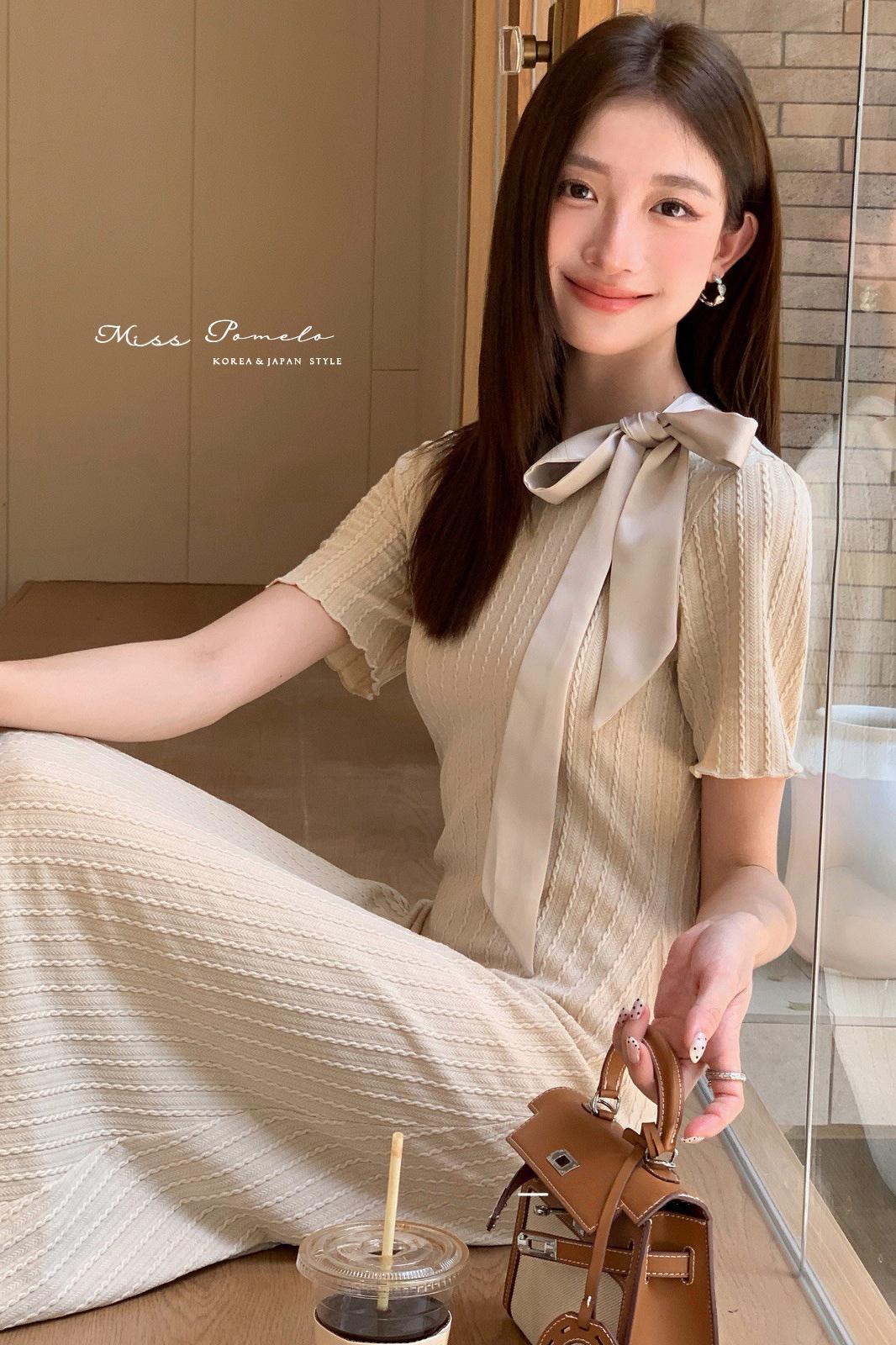 午後茶敘。法式復古優雅蝴蝶結修身顯瘦短袖針織長洋裝（燕麥奶霜）