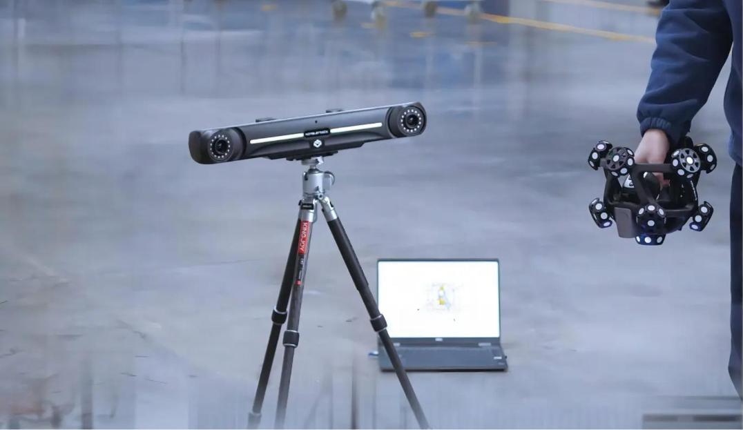 NimbleTrack 追蹤器搭配無線掃描器