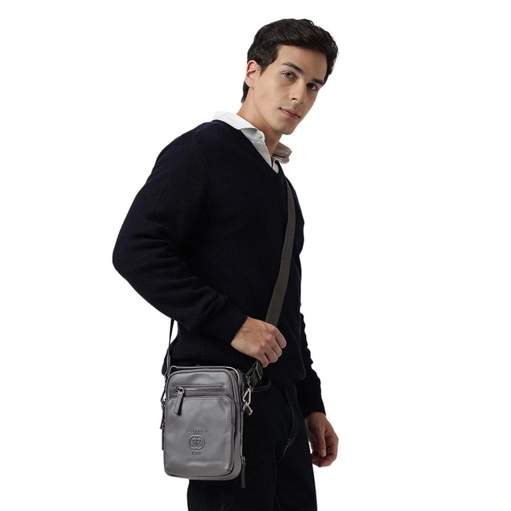【Cerruti 1881】限量2折 義大利頂級小牛皮側背包肩背包 全新專櫃展示品 (灰色 CEBO05148M)