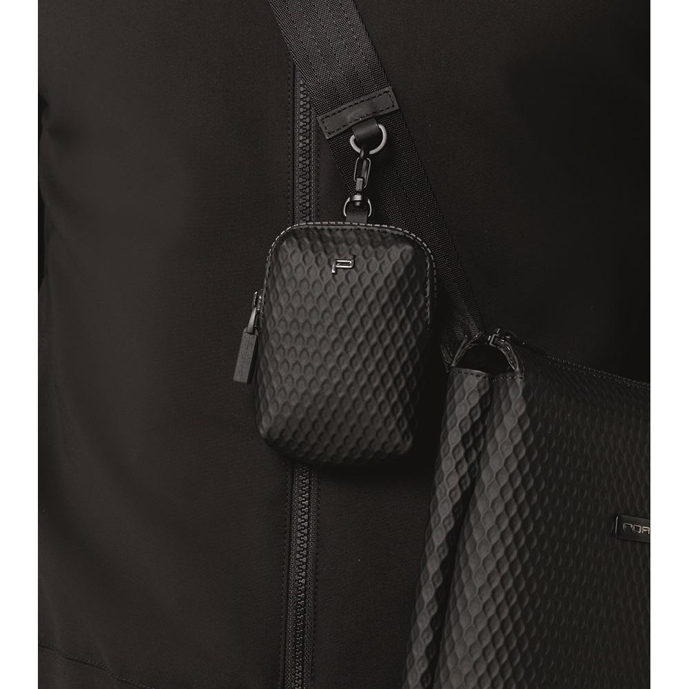 【Porsche Design 保時捷】限量3折 德國頂級肩背包斜背包 全新專櫃展示品(黑色 OSU01536)