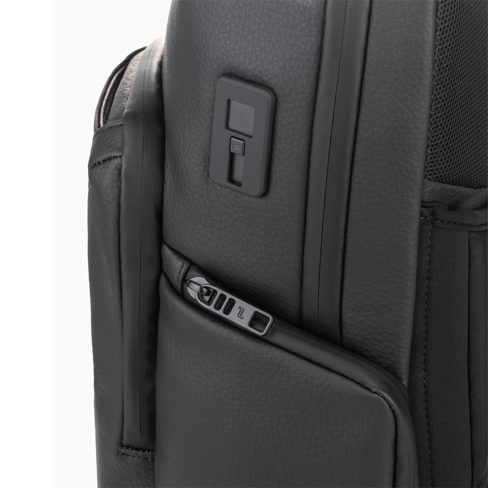 【Porsche Design 保時捷】德國頂級小牛皮皮革旅行後背包 (黑色 OCT1611)