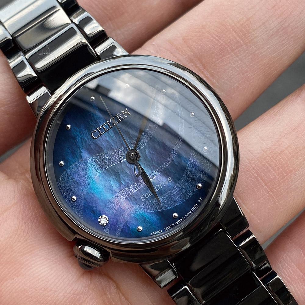 CITIZEN 星辰 L系列 透徹天空光動能女錶(EM0915-86N)30mm