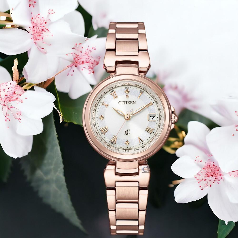 CITIZEN 星辰  xC系列 水耀光 耀眼時刻 電波錶 女錶 手錶 櫻花粉-EC1037-69A