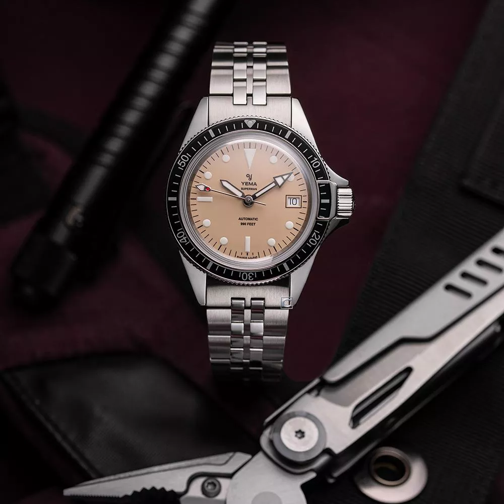 (聊聊甜甜價)  YEMA 野馬錶 SUPER MAN  野馬超人 米色 300米 自動上鍊 機械錶-YSUP25A41-EMS