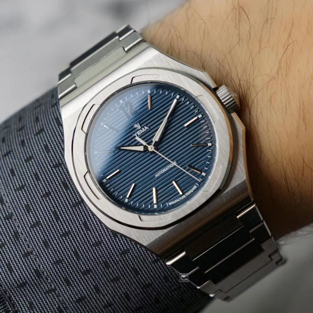 (聊聊甜甜價) YEMA 野馬錶 WRISTMASTER TRAVELLER CMM.20 自製的微型擺盤 機械錶-76.24.05.SN.M