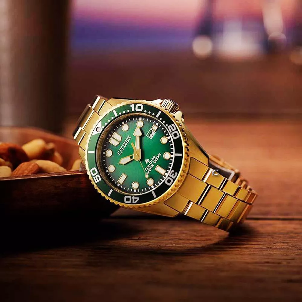 (聊聊甜甜價)  CITIZEN 星辰錶 PROMASTER 200米 光動能 潛水錶 男錶 手錶-40.6mm綠金 BN0262-59W