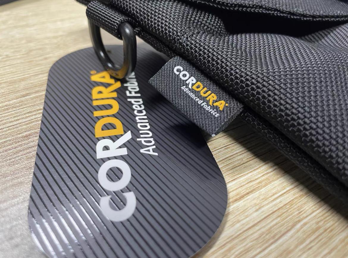 CORDURA防潑水側背包 德國FIDLOCK快磁系列