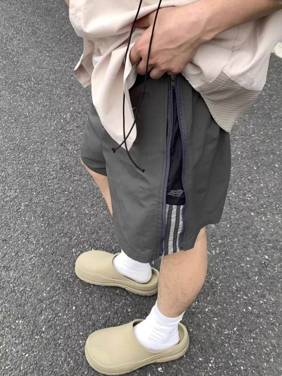 美式側邊拉鍊設計短褲(3色)