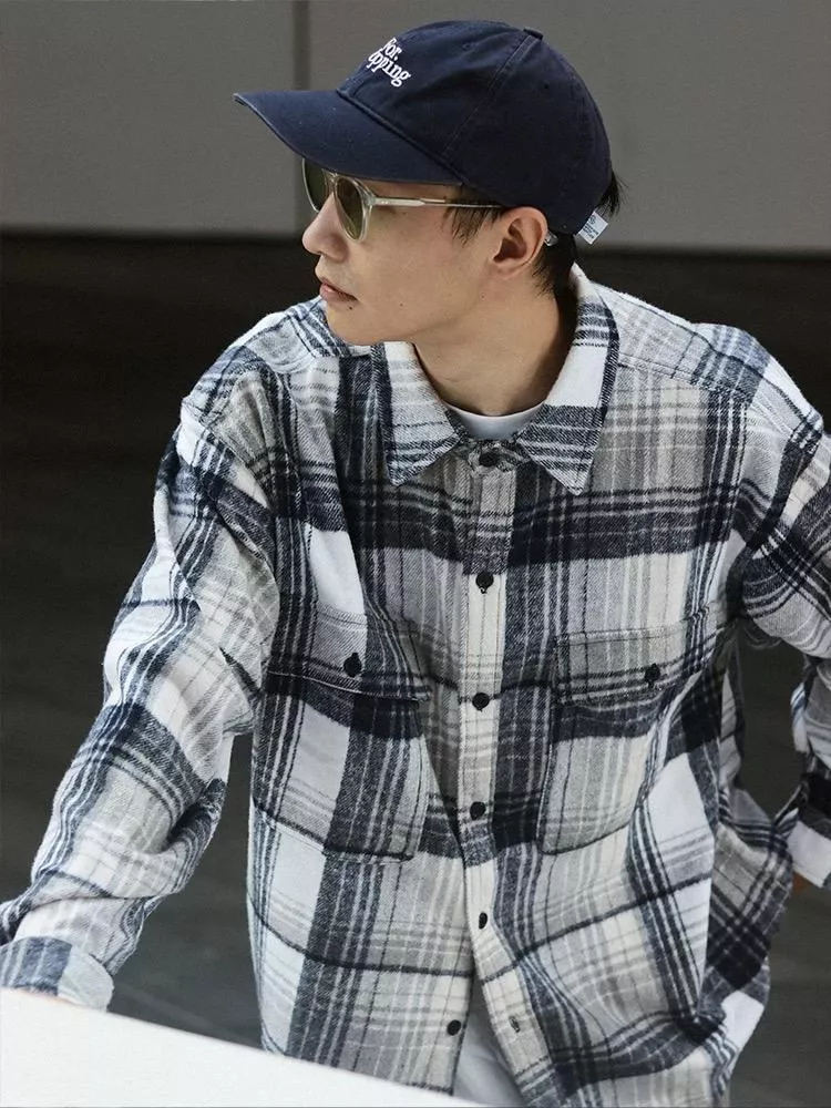 法蘭絨水墨藍襯衫