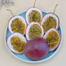 埔里溫室❤️紫撙百香果 帶花香氣~~高糖度螞蟻人款 一斤半