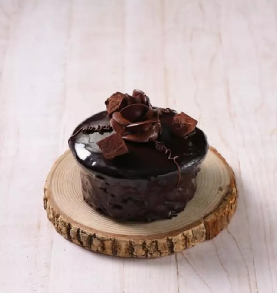 6吋熔情雪藏生巧蛋糕