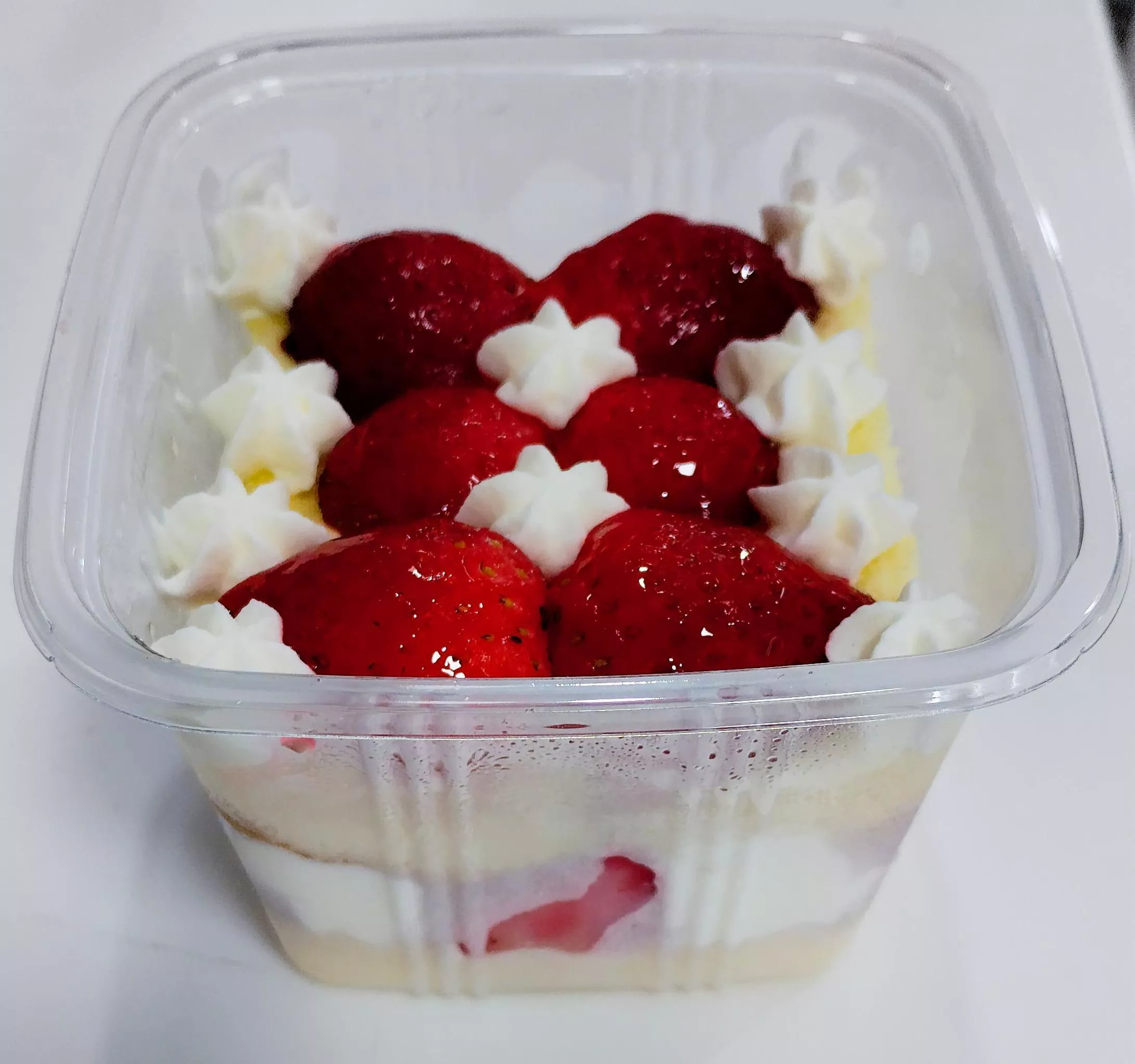 草莓水果鑽石蛋糕杯