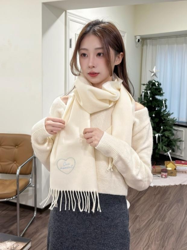 CLMA♡｜🇰🇷Korea 法式愛戀   刺繡愛心混羊毛流蘇圍巾