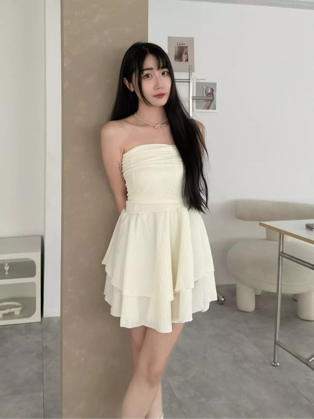 CLMA♡｜🇰🇷Korea 黑白序曲  不規則傘擺平口鬆緊洋裝 - 白/黑