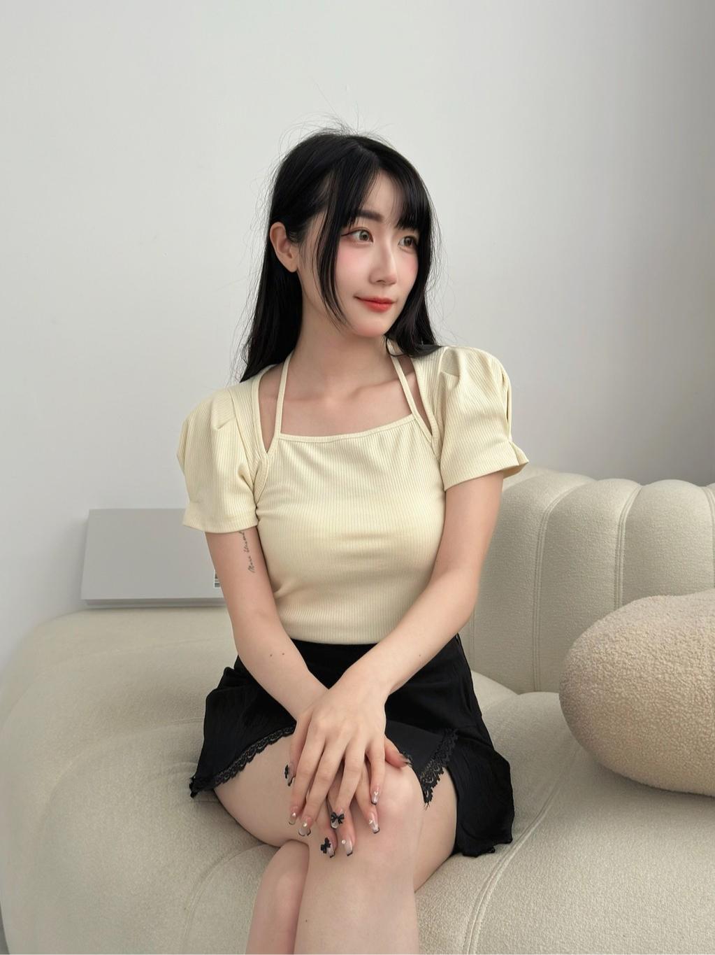 CLMA♡｜🇰🇷Korea  Pure Romance 綁脖公主袖短袖上衣 - 奶油黃/黑