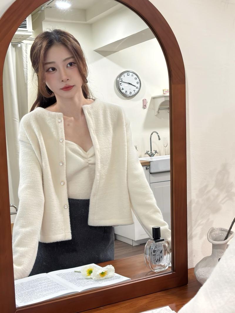 CLMA♡｜🇰🇷Korea 塞納河畔   毛絨絨軟綿吊帶外套Set