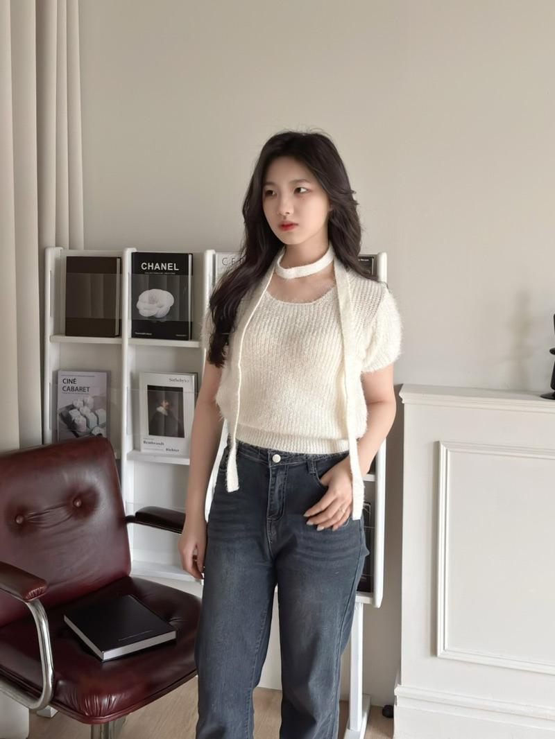 CLMA♡｜🇰🇷Korea 柔軟水貂毛繞脖短袖上衣